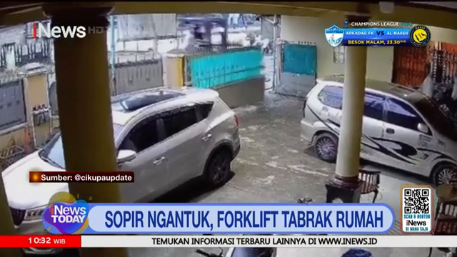 Detik-Detik Forklift Nyelonong Tabrak Rumah Warga   Inews Today (10 02)