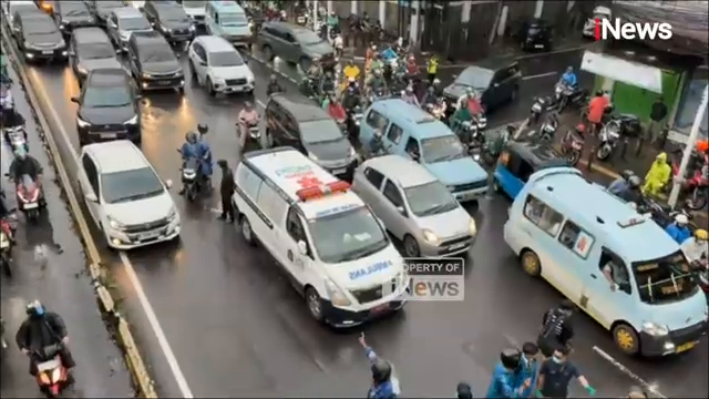 Tragedi Pagi Hari  Pelajar Smk Di Jakarta Timur Tewas Akibat Jalan Rusak Dan Licin Di Matraman