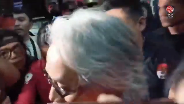 Penampakan Kepala Kpp Banjarmasin Mulyono Kenakan Rompi Tahanan Kpk   Idxc Update.