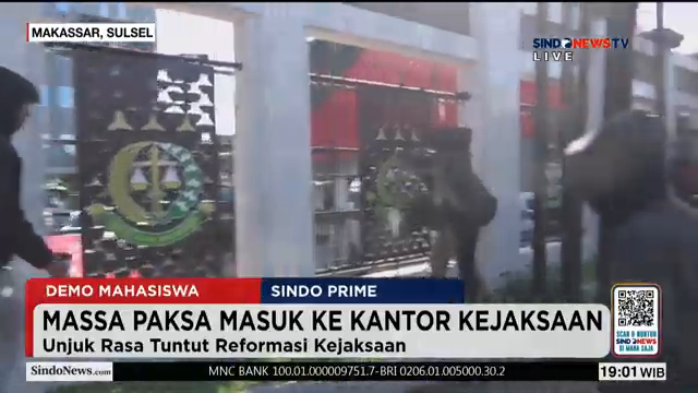 Massa Unjuk Rasa Di Sulsel  Tuntut Reformasi Kejaksaan   Sindo Prime   10 02   Part 1